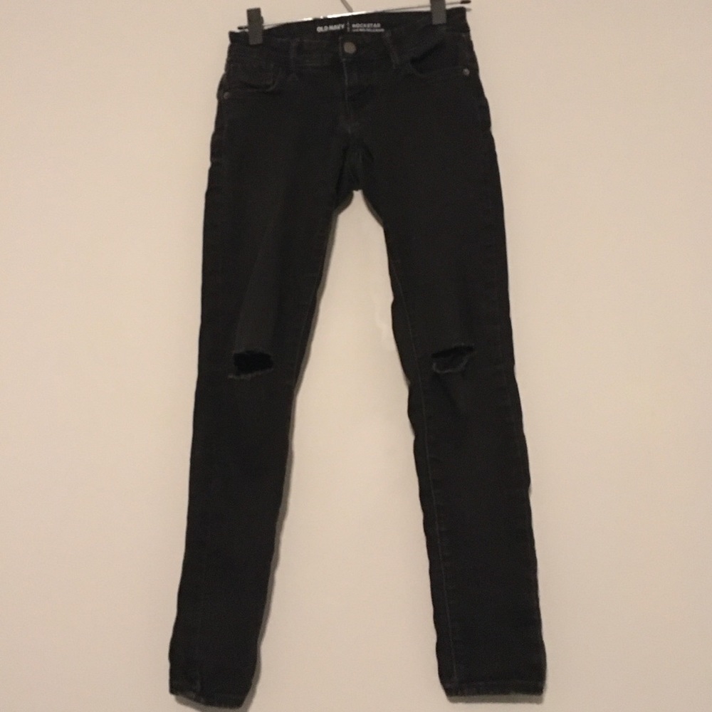 Old Navy rockstar low rise skinny jeans with holes